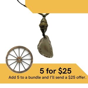 Vintage Agate Pendant Necklace